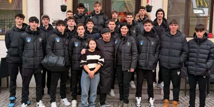 Echipele Cuza Pirates, experiență specială la restaurantul chinezesc din Brăila