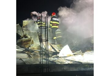 Pompierii de la ISU Brăila au intervenit pentru stingerea a trei incendii în ultimele 24 de ore
