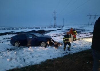 Accident cu două persoane decedate pe DN 2B, la ieșire din localitatea Lacu-Sărat spre Silistraru