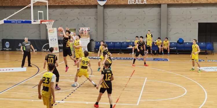 Juniorii U17 de la Cuza Pirates Brăila s-au calificat la turneul final cu victorii pe linie