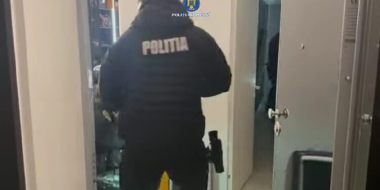 Percheziții domiciliare într-o cauză penală privind săvârșirea infracțiunii de înșelăciune în domeniul pariurilor sportive. Vizată o echipă din Liga 3, seria a II-a