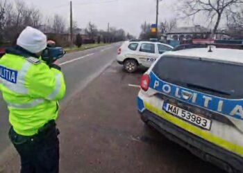 33 de amenzi pentru depășirea regimului legal de viteză
