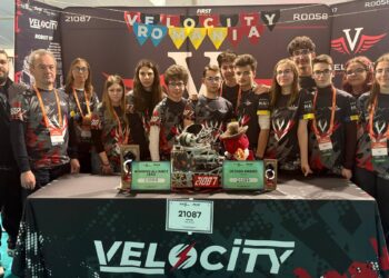 Echipa de robotică Velocity a câștigat Campionatul Internațional FTC 2026