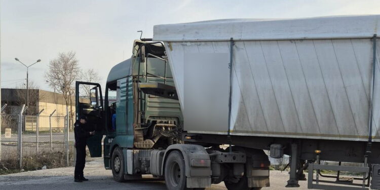 La operațiuni comerciale cu dreptul de a conduce un autovehicul suspendat