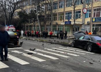 Accident grav la intersecția străzilor Griviței cu General Eremia Grigorescu