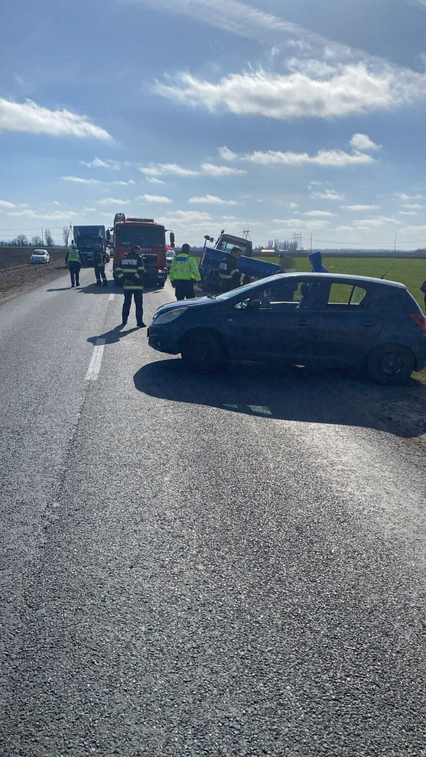 Accident cu 3 persoane rănite pe DN23