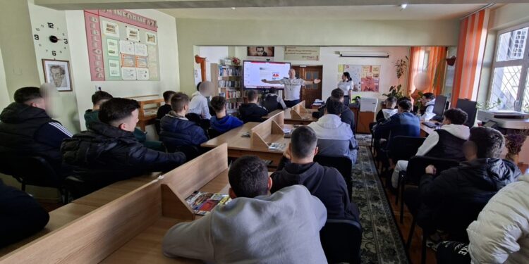 Activități de educație rutieră la Liceul Tehnologic Panait Istrati din municipiul Braila