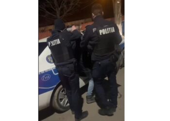 Reținut de polițiști și apoi cercetat sub control judiciar pentru infracțiuni la regimul rutier