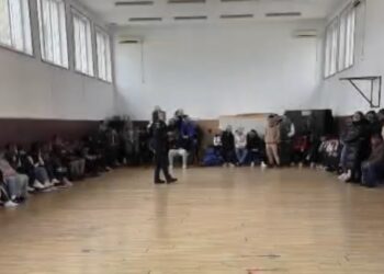 Polițiștii s-au întâlnit cu elevii din Făurei și Jirlău