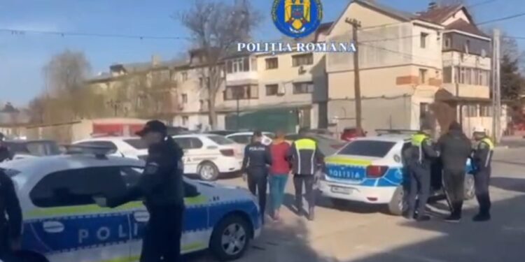 Avocatul unuia dintre inculpații acuzați de viol asupra unei minore susține că au fost acte sexuale consimțite între părți