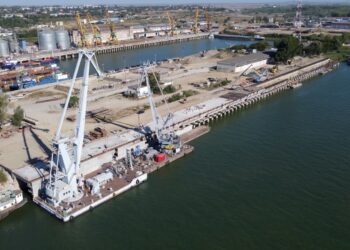 Proiectul “Port Brăila – lucrări de infrastructură a sectorului portuar al frontului de operare la Dunăre, adiacent Molului” a ajuns la final