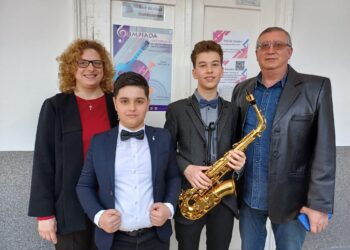 Doi elevi brăileni premiați la Olimpiada Națională de Interpretare Instrumentală de la Târgu Mureș