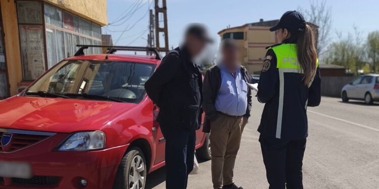 Acțiune de informare a cetățenilor din comuna Stăncuța privind obligațiile ce le revin în calitate de deținători de animale de companie