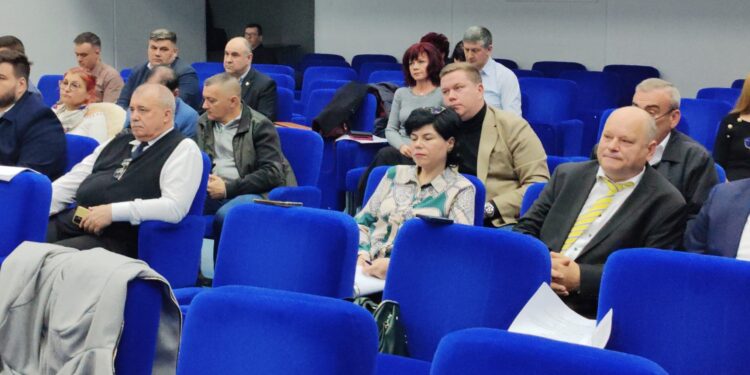 S-a aprobat noua organigramă a CJ Brăila, care cuprinde 159 de posturi