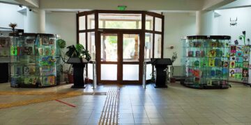 Expoziția „Anotimpuri și culoare în inimă de copil”
