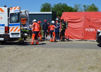 simulare de accident cu risc radiologic și victime multiple pe DJ 221