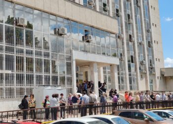 Protest spontan la ANAF Brăila