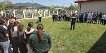 Activități în sistem integrat desfășurat în unitățile de învățământ din județul Brăila vizând siguranța elevilor