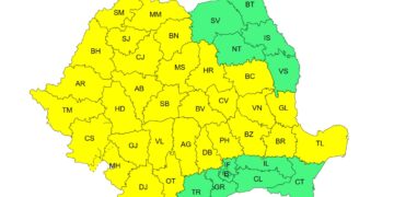 Prima zi de vară calendaristică vine cu un cod galben de instabilitate atmosferică
