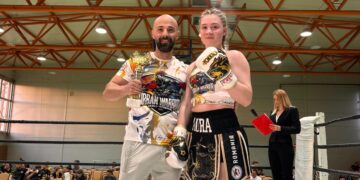Debut de senzație în circuitul semi-profesionist: Brăileanca Aura Maria Gorcioaia cucerește ringul la Gala Voievod Championship
