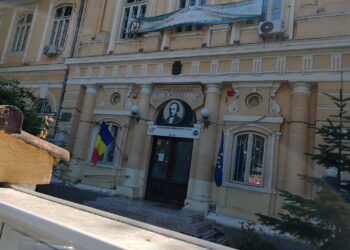 Prima probă a Bacalaureatului: 28 de absenți la Limba și literatura română în cinci centre de examen din județ