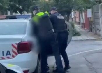 Reținut de polițiști și apoi arestat preventiv sub acuzația de vătămare corporală