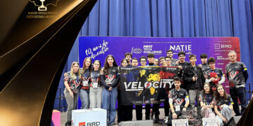 Campioana mondială la robotică în SUA, echipa „Velocity” continuă cursa spre MTI și se înscrie în „100 de tineri pentru dezvoltarea României”