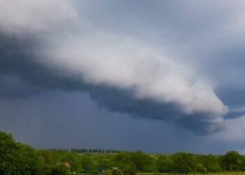 Instabilitate atmosferică accentuată până vineri seara