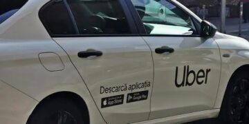 Șoferi Bolt și Uber, depistați că lucrau fără forme legale de angajare