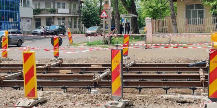 Trafic rutier închis pe strada Chișinăului, la intersecția cu strada Grigore Alexandrescu