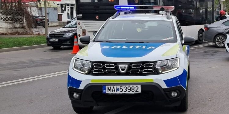 Accident rutier pe șoseaua Râmnicu-Sărat, la intersecția cu strada Comuna din Paris