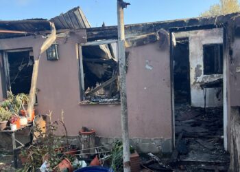 Două familii din județul Brăila afectate de incendii, primesc ajutoare de la Guvern