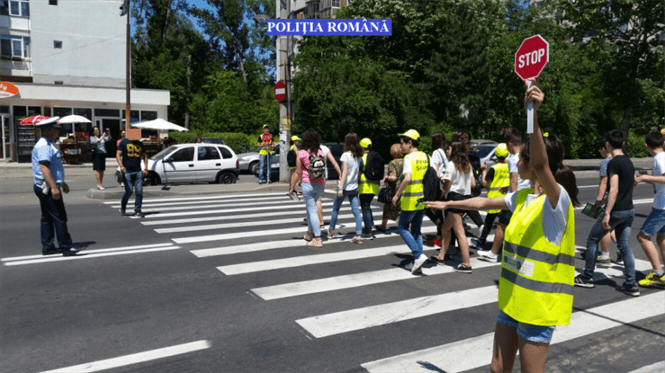 Mini-polițiști în vacanța de vară