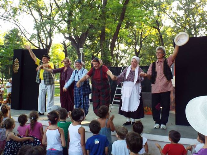 Astazi se deschide stagiunea Teatrului de Papusi ”Carabus”