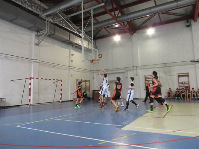 Cuza Sport a jucat de la egal la egal cu Dan Dacian Bucuresti