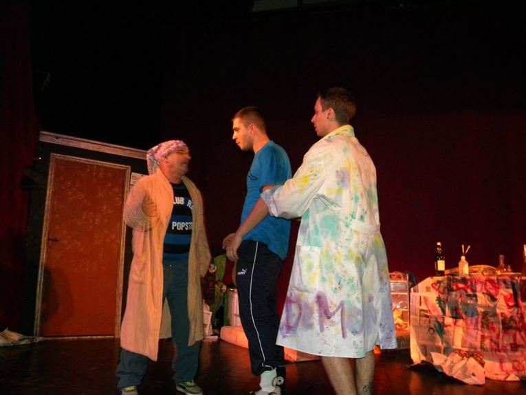 De pe scena teatrului Nottara “Gratiatii”au ajuns pe scena Teatrului Maria Filotti