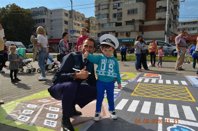 Zeci de copii au participat la campania „Verde la educatie pentru circulatie”