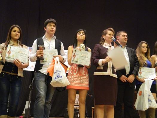 Doua brailencele premiate la Festivalul FRANCOCHANSON