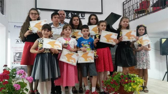 Micii pianişti din Brăila – talente recunoscute