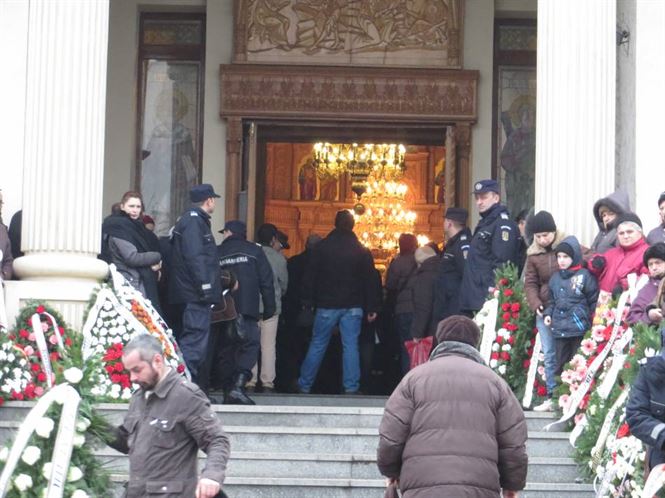 Laura Vizireanu a fost inmormantata astazi