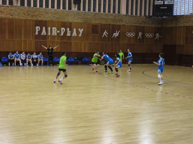 LPS Braila a inceput cu victorie turneul semifinal de handbal