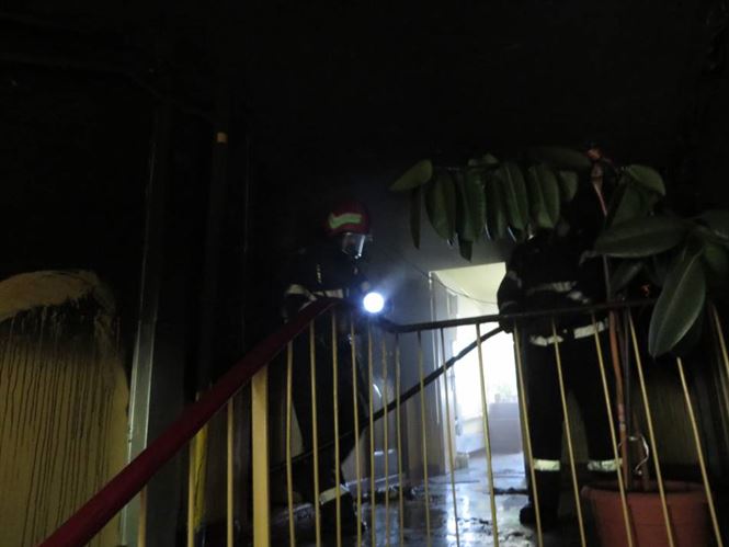Video: Incendiu in cartierul Viziru I