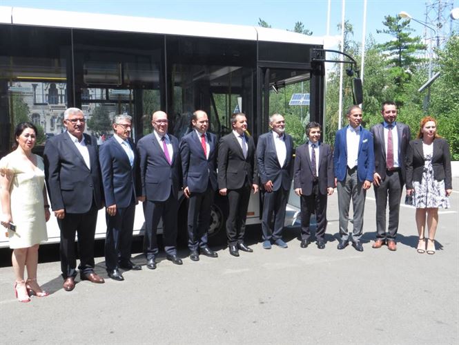 Galerie foto: Cele 10 autobuze sosite azi la Braila vor intra pe traseu dupa data de 3 august
