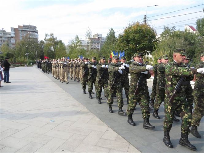 Armata Romana sarbatorita astazi la Braila
