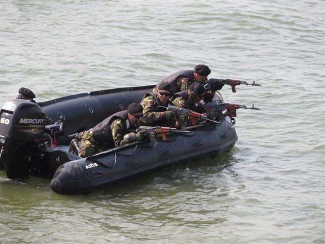 Galerie foto+video: Ziua Marinei sarbatorita la Braila