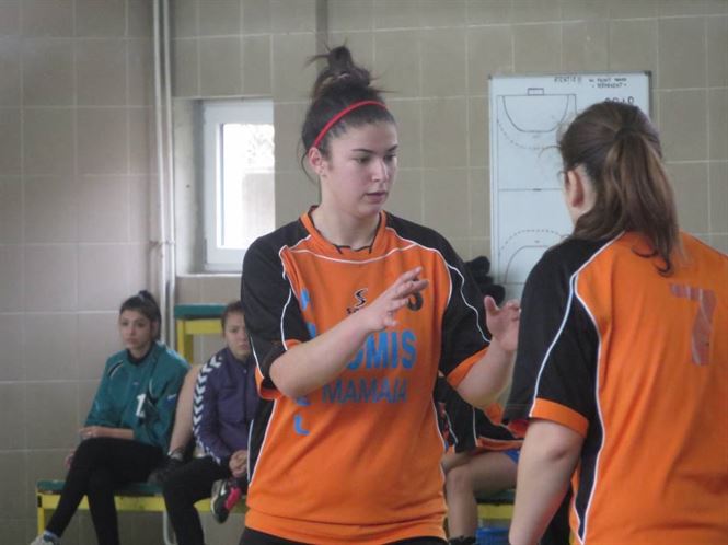 Echipa de handbal a fetelor de la LPS Braila calificata intre cele mai bune 16 echipe