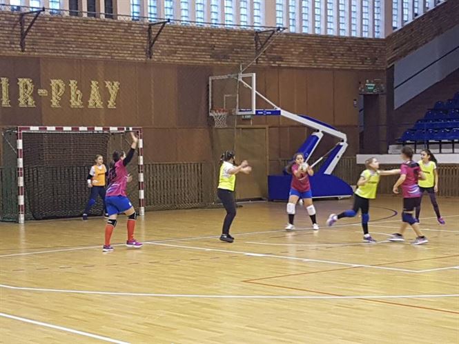 Primul meci amical pentru junioarele IV de la HC Dunarea Braila