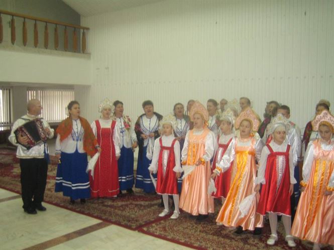 Rusii-lipoveni sarbatoresc azi Craciunul pe rit vechi
