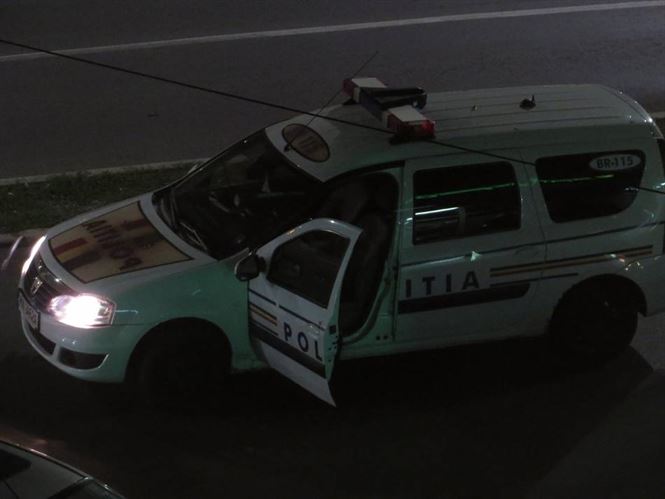 Tanara depistata la volan, desi avea permisul suspendat de jumatate de an