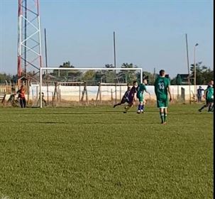 Tricolorul Lanurile si Viitorul Galbenu lideri in Liga a 5-a